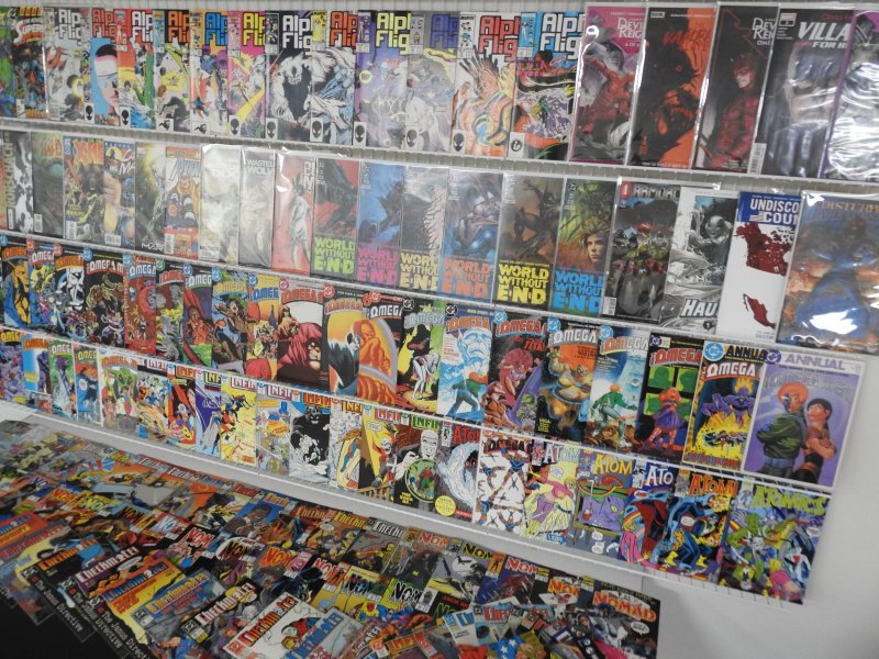 Huge Lot 180+ Comics W/ Alpha Flight, Omega Men, +More! Avg VF- Condition!