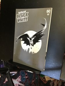 Batman Black & White #5