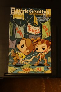 Dirk Gently's Holistic Detective Agency: The Salmon of Doubt #8 Funko Cover (...