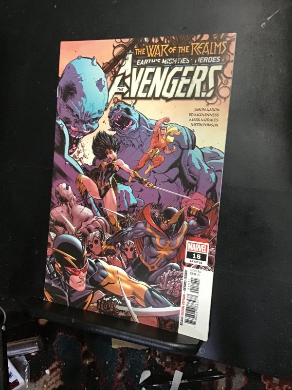 Avengers #18 (2019) squadron supreme! War of the realms! Super high grade! NM+