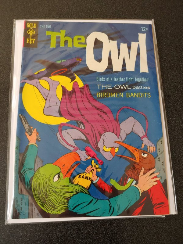 ​THE OWL #1 GOLD KEY COMIC APR 1967 JERRY SIEGEL STORY HIGH GRADE VF+