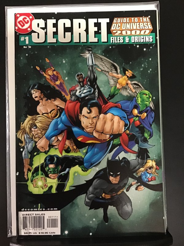 Secret Files and Origins Guide to the DC Universe #1 (2000)