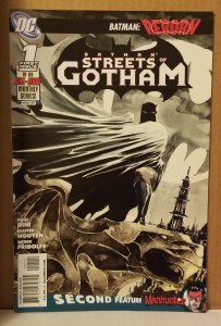 Batman: Streets of Gotham #1 (2009)