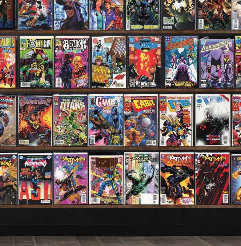Huge Lot 150+ Comics with Batman Eternal, Batman, Nightwing, Deathlok & More!