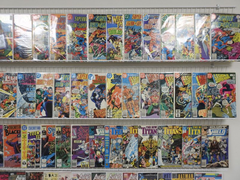 Huge Lot 140+ Comics W/ Super-Boy, Avengers, Batman, +More AVG VF-
