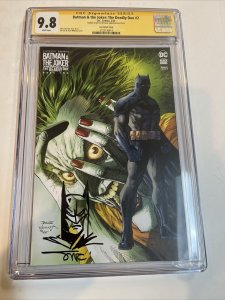 Batman & the Joker Deadly Duo (2023) # 2 (CGC 9.8 SS)  Signed Sketch Sinclair