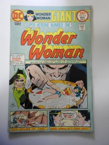 Wonder Woman #217 (1975)