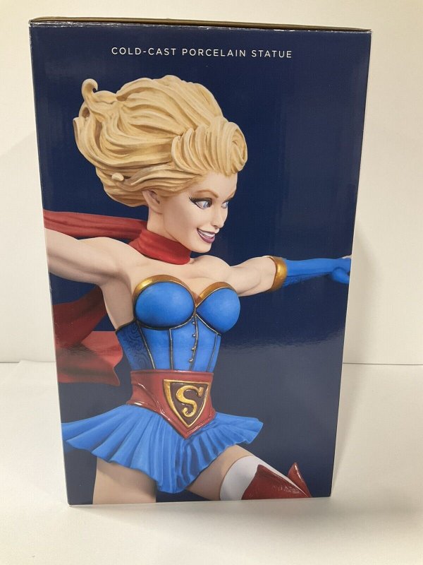 DC BOMBSHELLS SUPERGIRL STATUE LIMITED EDITION SEALED IN BOX