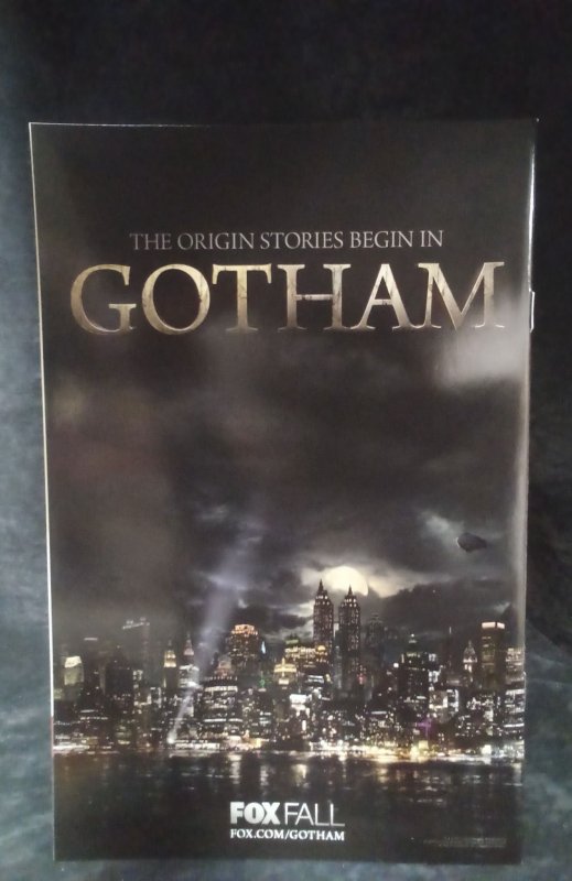 Detective Comics #34 (2014)