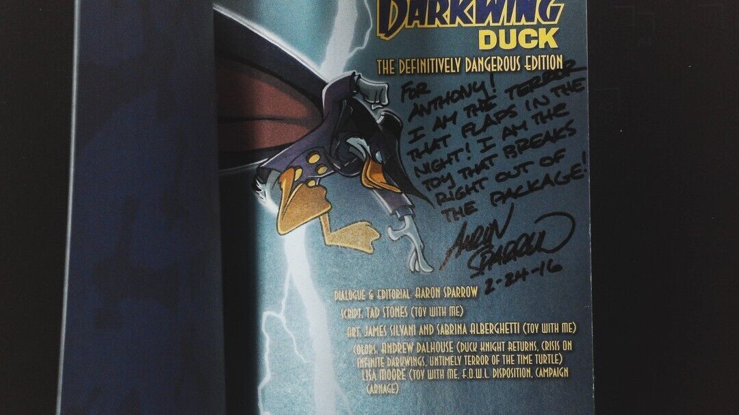 Disneys Darkwing Duck Definitively Dangerous Edition TP Signed by Aaron