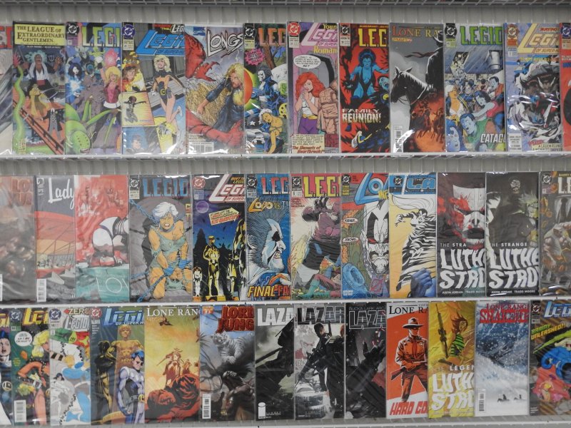 Huge Lot 111 Comics W/ Legion, Lobo, Lone Ranger, +More! Avg VF- Condition!