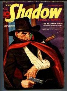SHADOW 1937 Oct 15 -Violent cover- STREET AND SMITH-RARE PULP vg-