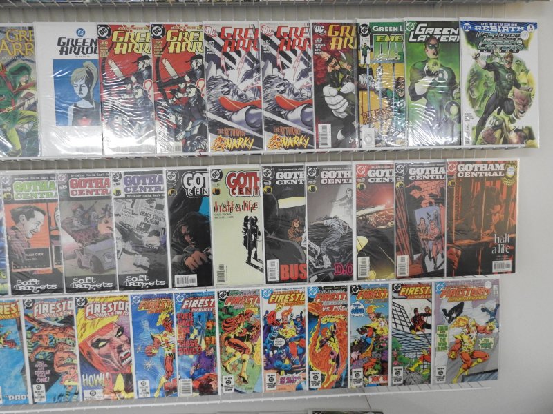 Huge Lot 140+ Comics W/ Batman, Flash, Firestorm, +More! Avg VF Condition!