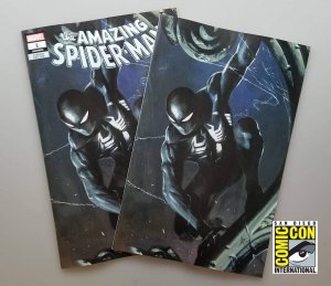 Amazing Spider-Man #1 Two Cover Set Gabriele Dell'Otto Scott's Collectables SDCC