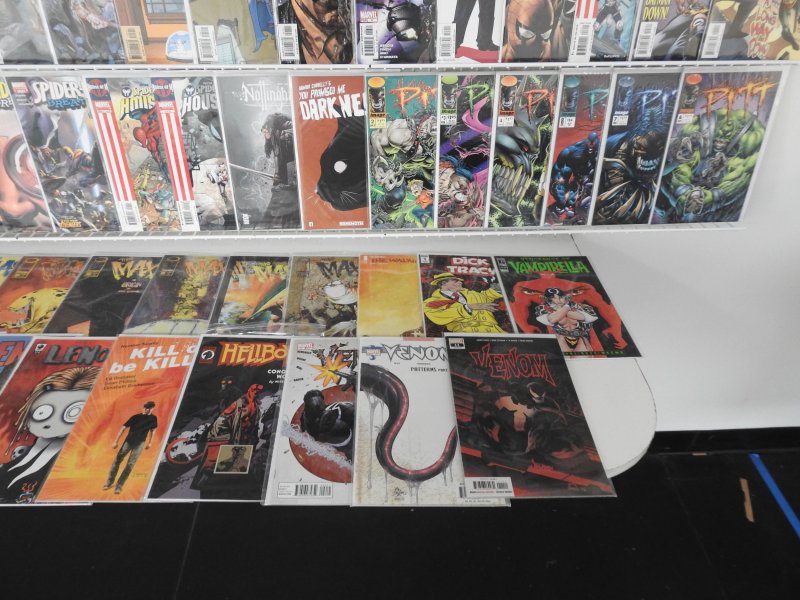 Huge Lot 140+ Comics W/ Venom, Hulk, Spider-Man, +More! Avg VF Condition!