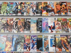 Huge Lot 200+ Comics W/ Spider-Man, Avengers, X-Men+ Avg Fine Condition!!