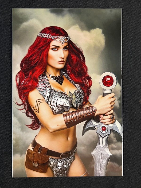 RED SONJA #3 - VIRGIN COSPLAY + TRADE DRESS VARIANT (9/9.2) 2017