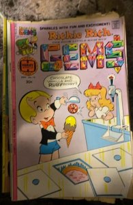 Richie Rich Gems #14 (1976) Richie Rich 