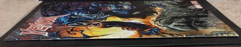 VENOM #11 NM 9.4 UNKNOWN COMICS ILLUMINATI EXCLUSIVE TYLER KIRKHAM VARIANT COVER
