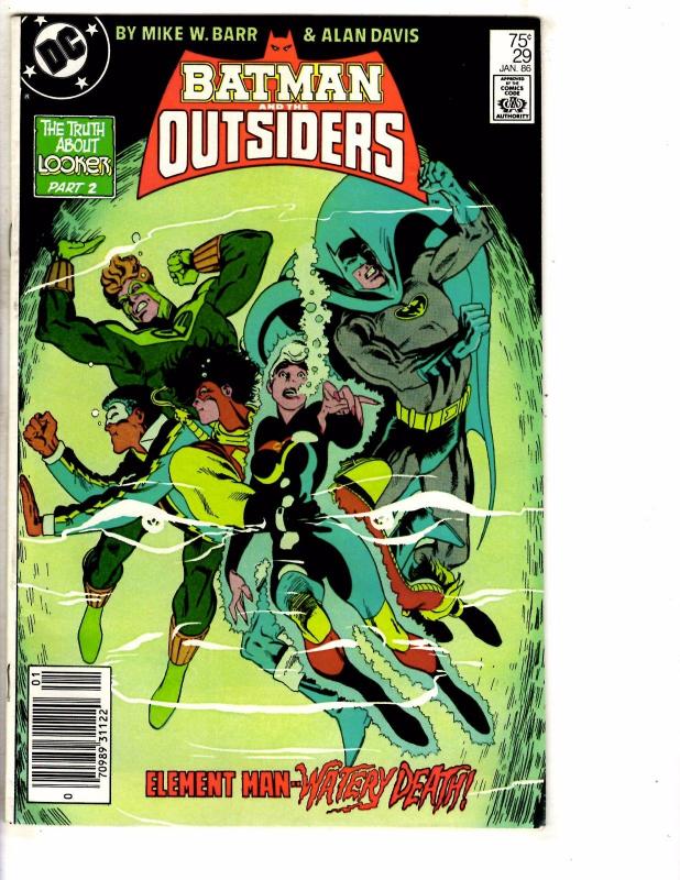 8 Outsiders DC Comic Books # 26 27 28 29 30 31 32 33 Flash Arrow Batman J214