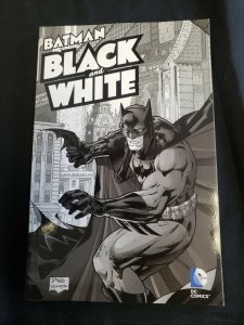 BATMAN BLACK AND WHITE (VF/NM) UNREAD, TPB, SOFTCOVER, PERPETUAL MOURNING 2007