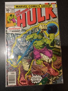 THE INCREDIBLE HULK #209 VF