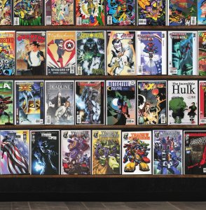 Huge Lot 140+ Comics with Wolverine, Jla, Ultimate X-Men & More!