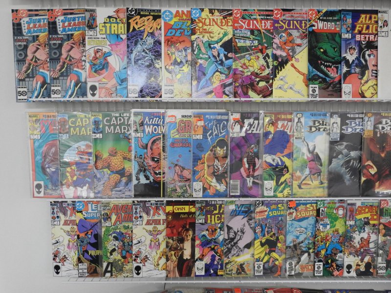 Huge Lot 160+ Comics W/Thor, Justice League, Teen Titans+ Avg VF- Condition!