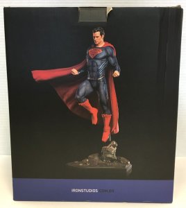 Iron Studios: DC Justice League -  SUPERMAN 1/10 SCALE Statue