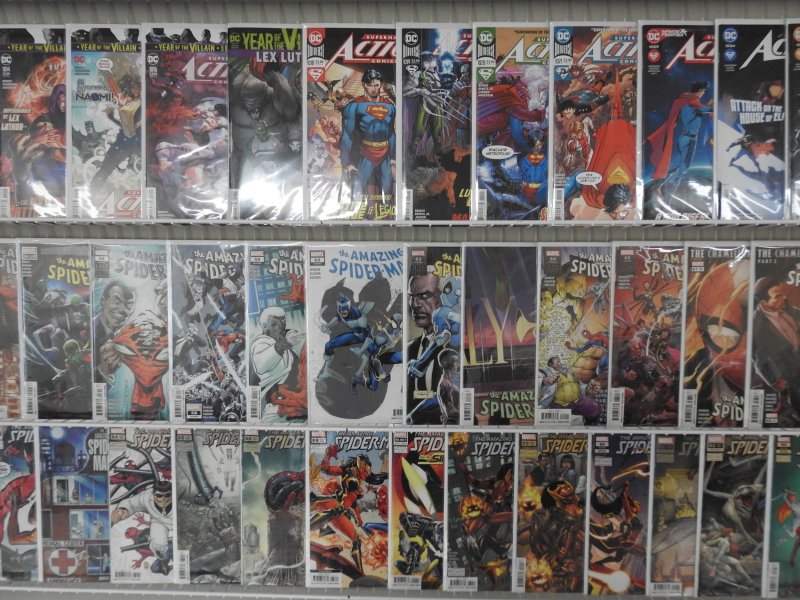 Huge Lot of 150 Comics W/ Spawn, Spiderman, Avengers Avg. VF+ Condition!