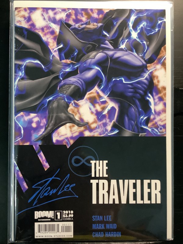 The Traveler #1 Cover A (2010)