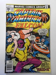 Captain America #211 (1977) VF- Condition!