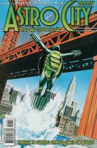 Astro City (Kurt Busiek's, Vol. 2) #17 VF ; Wildstorm | Alex Ross Homage