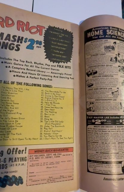 The Avengers #25 (1966) classic key Dr Doom cover Some tanning/ small chip cover