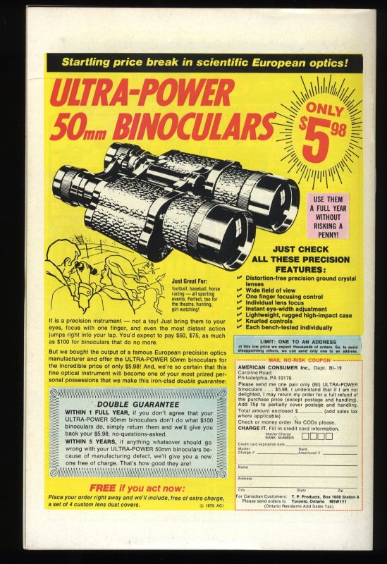 Defenders #28 VF- 7.5 1st Full Starhawk!