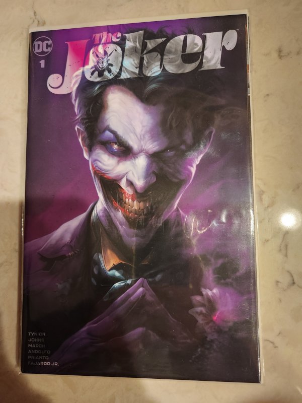 JOKER #1 - EXCLUSIVE VARIANT - FRANCESCO MATTINA COMIC KINGDON VARIANT