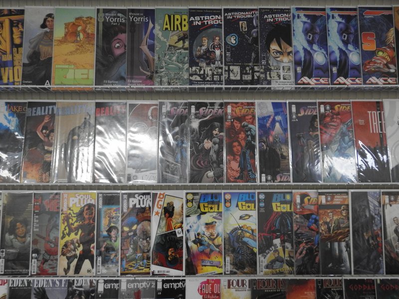 Huge Lot of 150+ Independent Comics! Average VF/NM Condition!