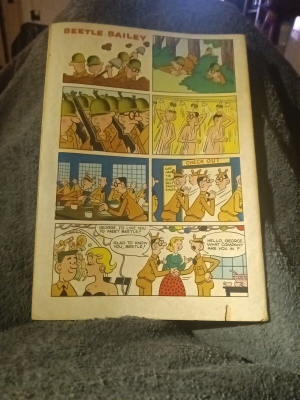 Beetle Bailey 622(#4) Dell Publishing Four Color Comics Strip Golden Age 1954