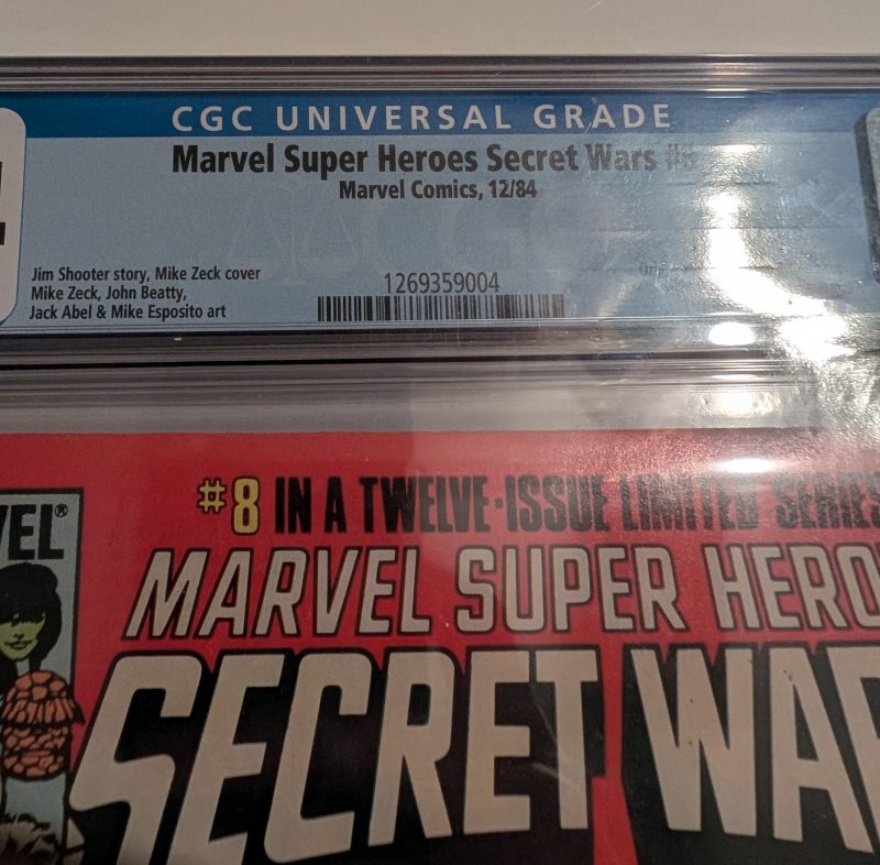 Marvel Super Heroes Secret Wars #8 Newsstand CGC 9.4