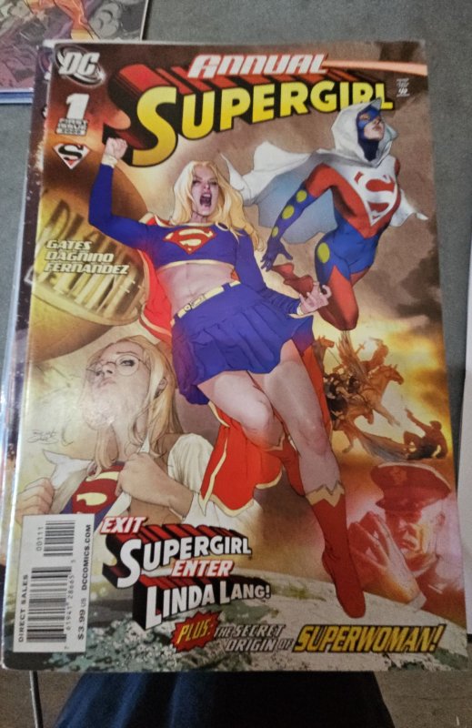 Supergirl Annual #1 (2009)
