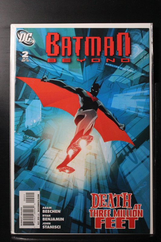 Batman Beyond #2 (2010)