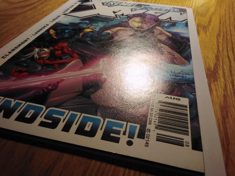 X-Treme X-Men #2 Larroca Cover Newsstand Edition (2001)