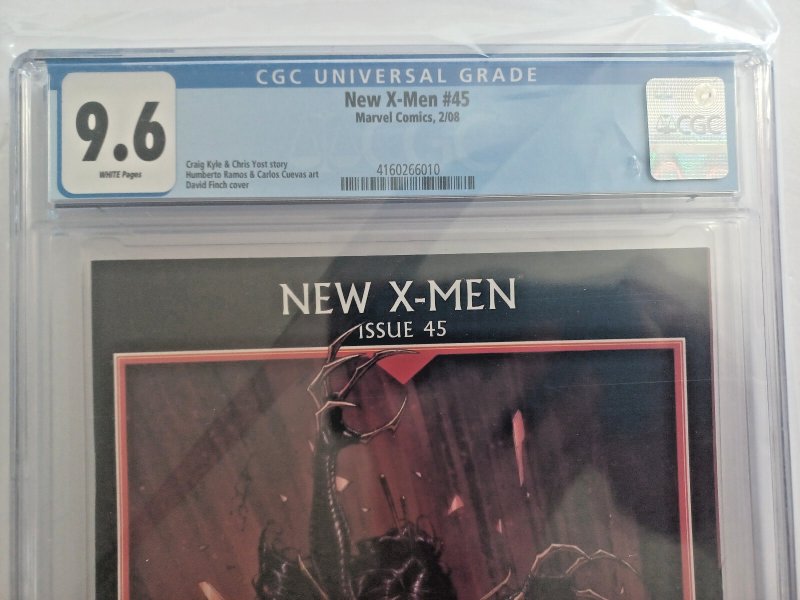 New X-Men #45 - Messiah Complex - Finch Cover - Laura Kinney - 2004 - CGC 9.6