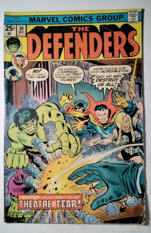 The Defenders #30 (1975) Marvel Comic Book J757
