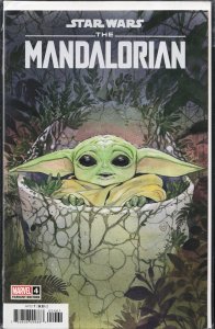 Star Wars: The Mandalorian #4 Momoko Cover (2022)