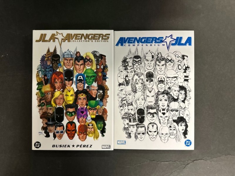 JLA Avengers Hardcover Slipcase Set With Compendium and Collector's Edition