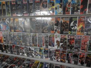 Huge Lot 150+ Comics W/ Batman, Catwoman, Punisher, +More Avg VF/NM Condition!