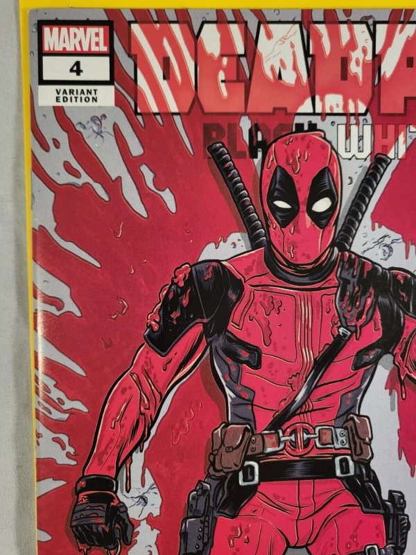Deadpool Black White & Blood #4 Mike Allred Variant 2021 1st Sakura Spider NM
