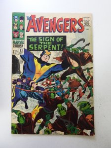 The Avengers #32 (1966) FN- condition