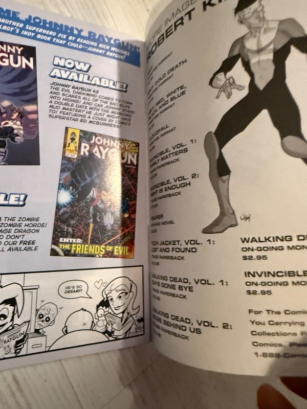 Invincible #1 Larry's Wonderful World of Comics LTD 1000 Copies